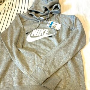 Nike women size medium